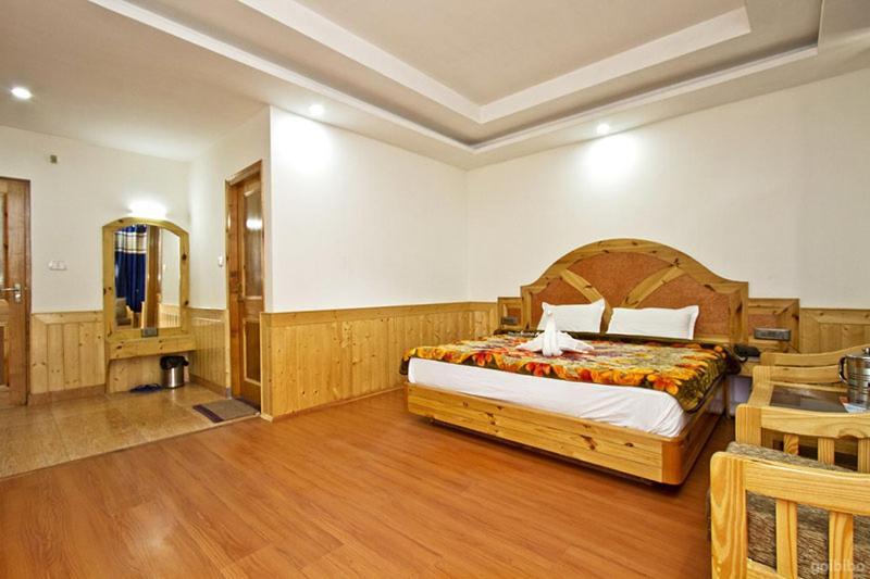 Hotel Uday Himalaya Manali  Exterior photo