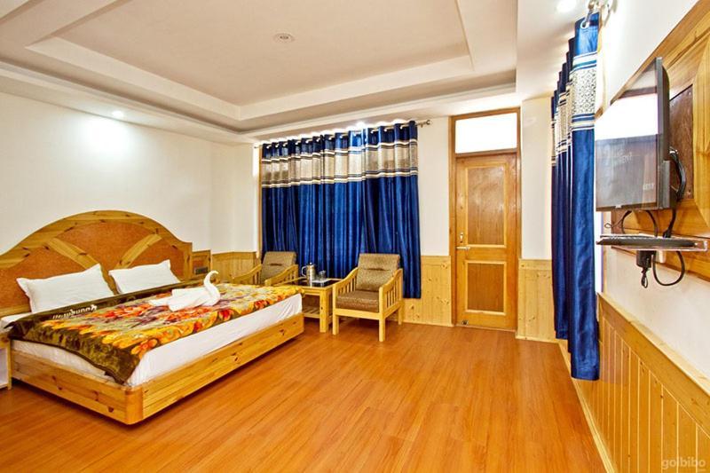 Hotel Uday Himalaya Manali  Exterior photo